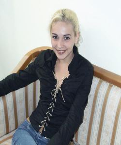 <p class='ppt-number'> 0137 789 0208</p><p class='ppt-pricing-de'>1 €/Anruf MoFu Tarif abweichend</p>