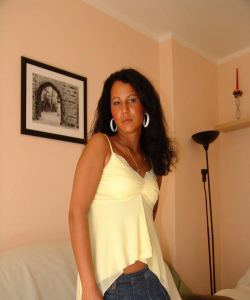 <p class='ppt-number'> 09005 66 55 50 059</p><p class='ppt-pricing-de'>1,99 Euro/Min. im dt. Festnetz - Mobilnetz ggf. abweichend</p>